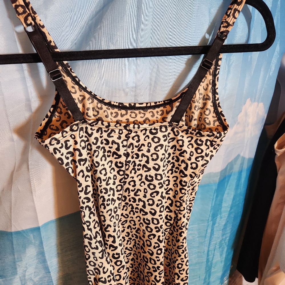 🎀Ruby Ribbon light support Cheetah Cami size 32 NEW - Picture 3 of 4